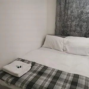  Guest house Ella's Place